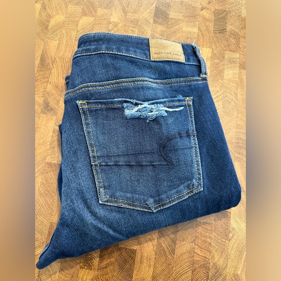 American Eagle Distressed Jegging - Picture 3 of 4